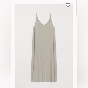 Size XS H&M Midi dress - never worn!